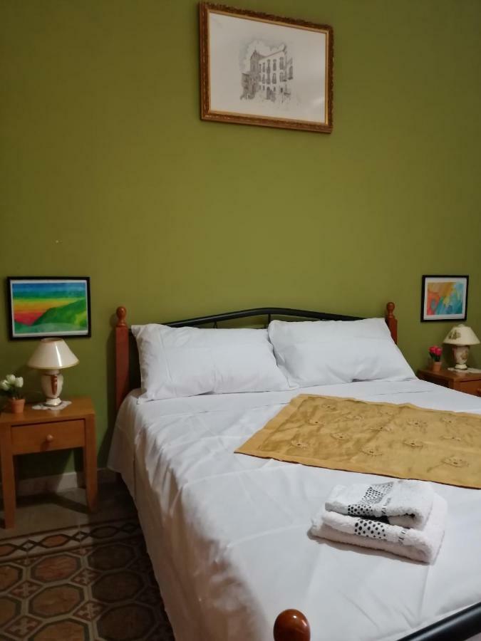 La Casa Del Corso Bed & Breakfast Aragona ภายนอก รูปภาพ